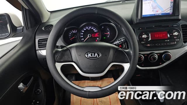 Kia All New Morning Deluxe Trendy, 2014 14