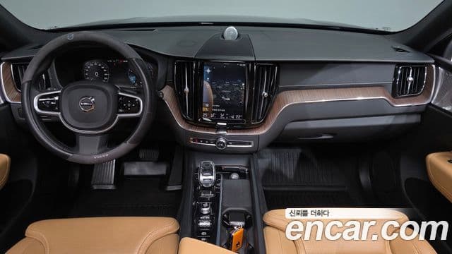 Volvo XC60 2세대 B5 Inscription, 2021 7