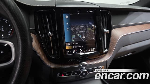 Volvo XC60 2세대 B5 Inscription, 2021 14