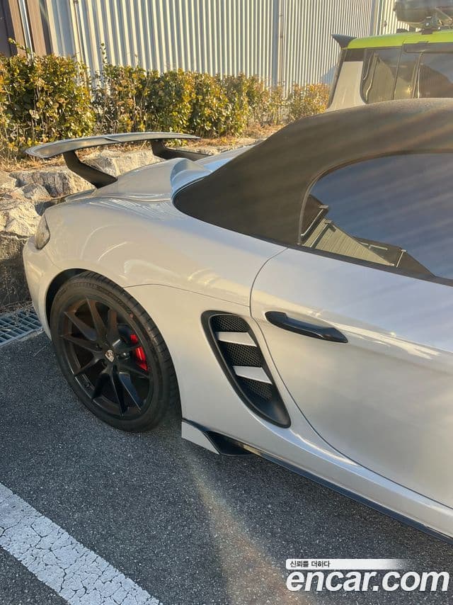 Porsche 718 Boxster, 2017 7