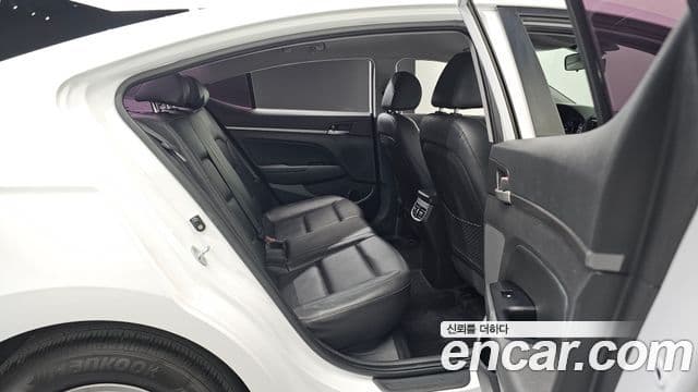 Hyundai Avante AD 1.6 GDI Smart, 2017 13