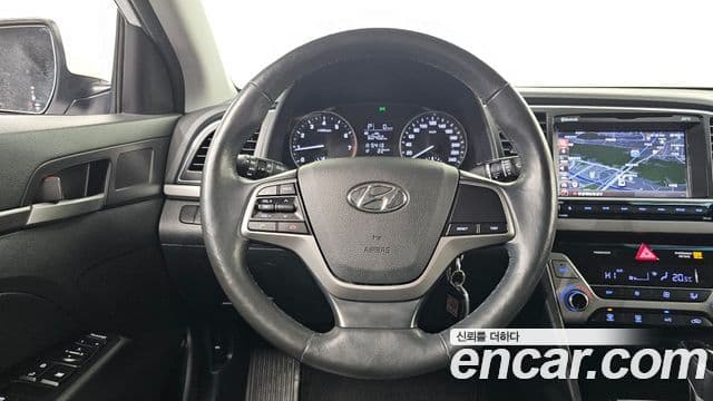 Hyundai Avante AD 1.6 GDI Smart, 2017 17