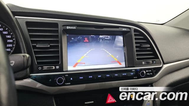 Hyundai Avante AD 1.6 GDI Smart, 2017 19