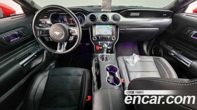 Ford Mustang купе, 2022 7