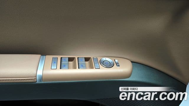 Hyundai Grandeur гибрид (GN7) Premium, 2025 18