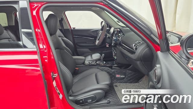 Mini Cooper 클럽맨 2세대, 2024 11