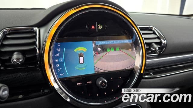 Mini Cooper 클럽맨 2세대, 2024 15