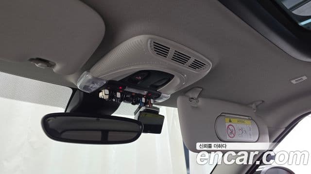 Mini Cooper 클럽맨 2세대, 2024 17