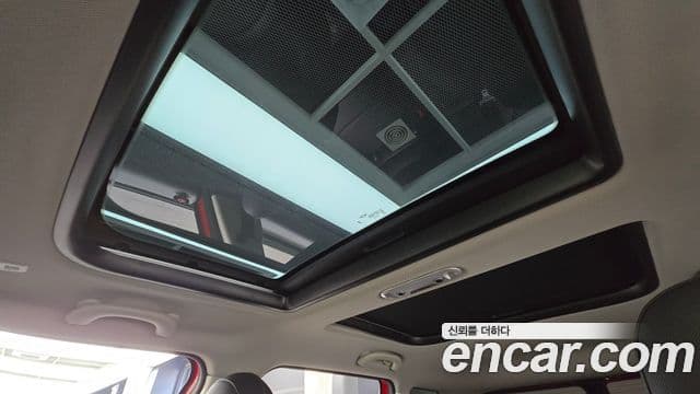 Mini Cooper 클럽맨 2세대, 2024 18