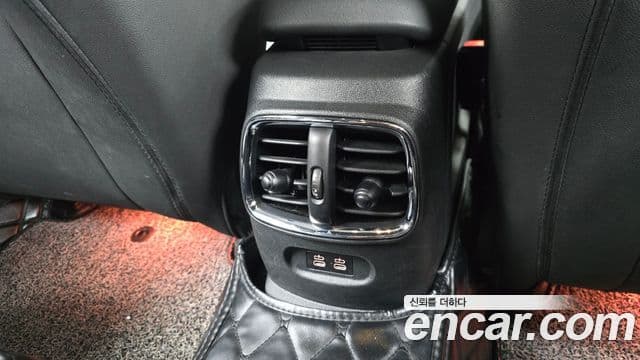 Mini Cooper 클럽맨 2세대, 2024 19