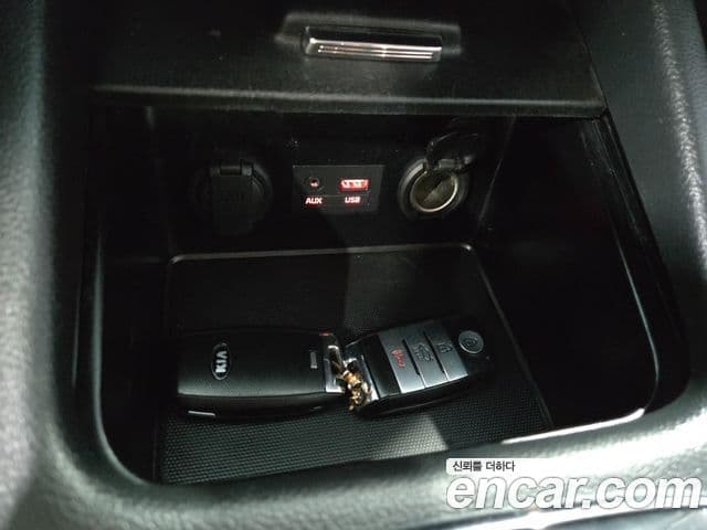 Kia The / новый New K3 Style, 2017 14