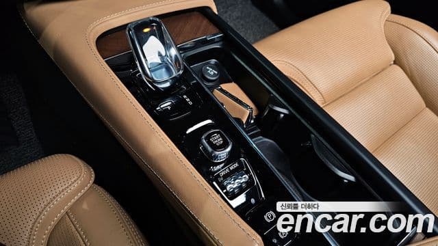 Volvo XC90 2세대 T8 Inscription гибрид, 2020 9
