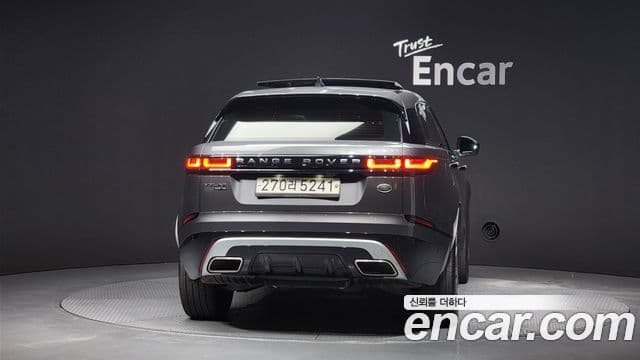 Land Rover Range Rover Velar 3.0 D300 R-Dynamic HSE, 2018 4
