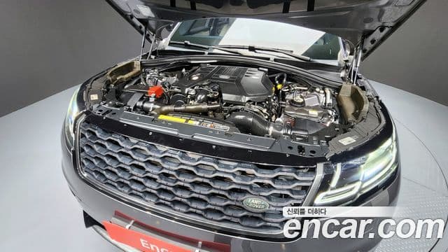 Land Rover Range Rover Velar 3.0 D300 R-Dynamic HSE, 2018 6