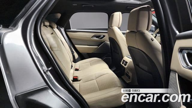 Land Rover Range Rover Velar 3.0 D300 R-Dynamic HSE, 2018 12