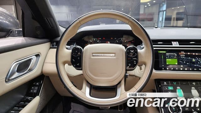 Land Rover Range Rover Velar 3.0 D300 R-Dynamic HSE, 2018 14