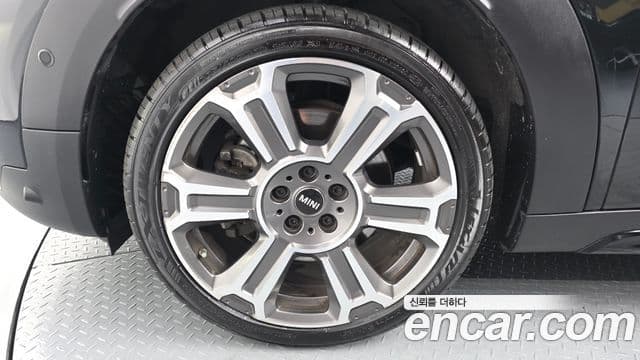 Mini Cooper S Countryman 2세대, 2023 все фото