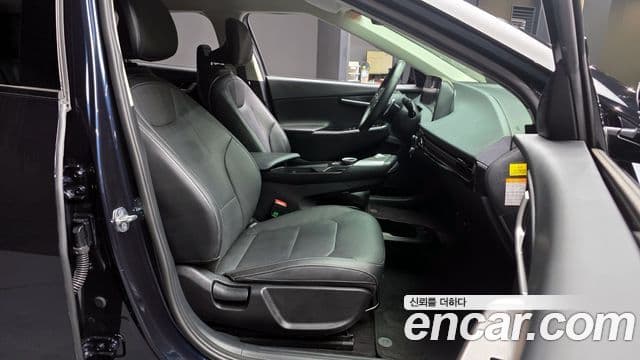 Kia EV6 Air, 2022 11