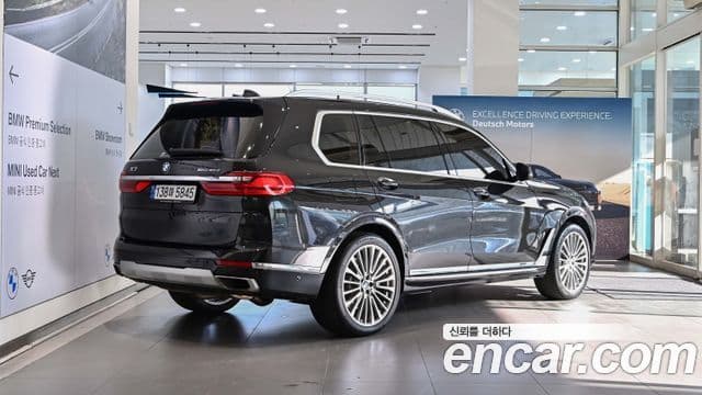 BMW X7 (G07) xDrive 40d Design Pure Excellence 7인승, 2022 2