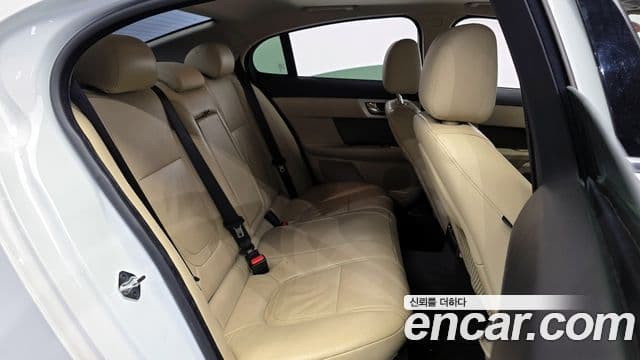 Jaguar New XF X250, 2014 12