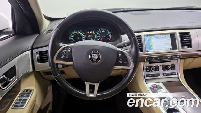 Jaguar New XF X250, 2014 13