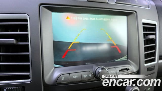 KG모빌리티(SsangYong) Korando 투리스모 4WD GT 9인승, 2015 17