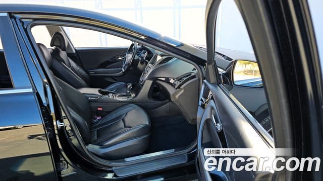 Hyundai Grandeur HG Premium, 2013 11