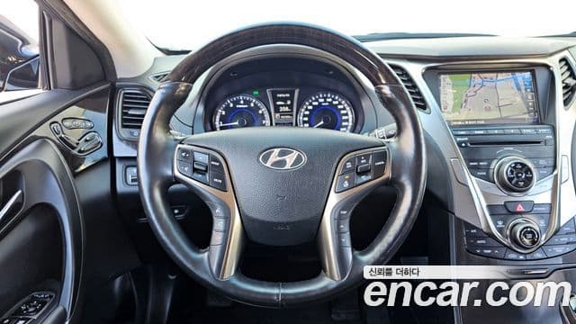 Hyundai Grandeur HG Premium, 2013 13
