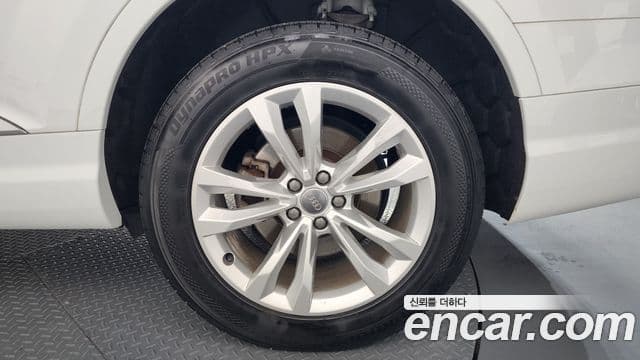 Audi Q7 (4M), 2019 все фото