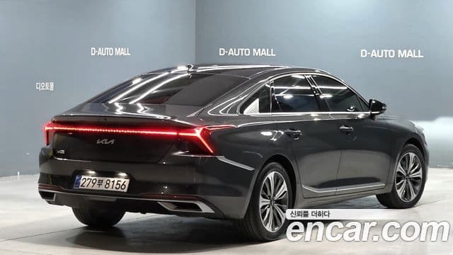 Kia K8 Prestige, 2022 4
