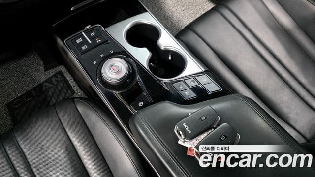 Kia K8 Prestige, 2022 9