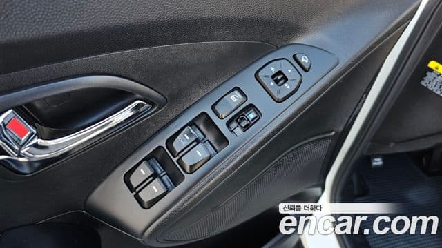 Hyundai Tucson ix Luxury, 2012 17