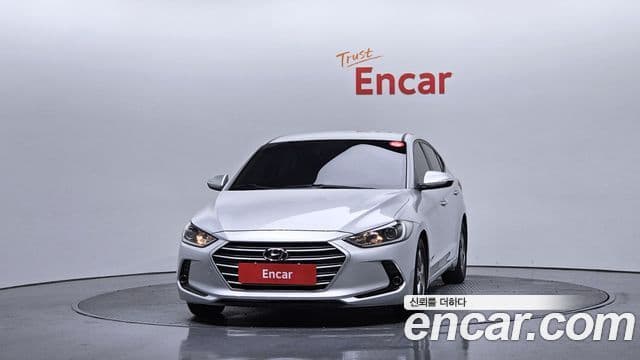 Hyundai Avante AD 1.6 GDI Smart, 2016 3