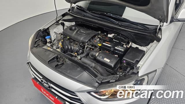 Hyundai Avante AD 1.6 GDI Smart, 2016 6