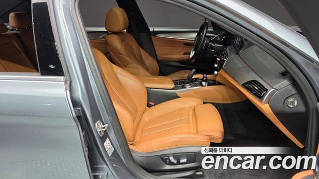 BMW 5시리즈 (G30) 520d M Sport, 2018 10