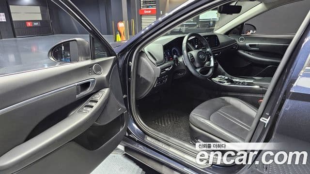 Hyundai Sonata (DN8) Premium Family, 2021 11