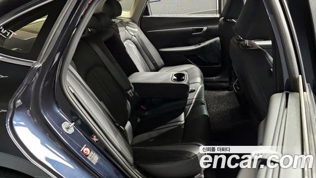 Hyundai Sonata (DN8) Premium Family, 2021 12
