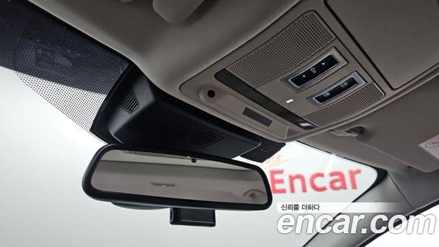 Jaguar XE Prestige, 2017 16