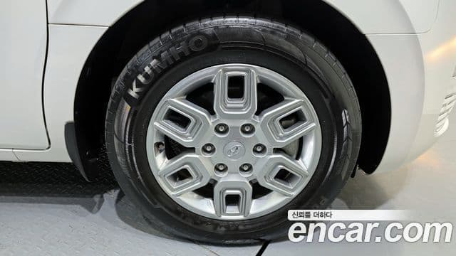 Hyundai Staria Modern, 2022 все фото