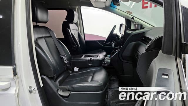 Hyundai Staria Modern, 2022 11