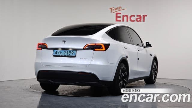 Tesla модель Y Long Range AWD, 2021 2