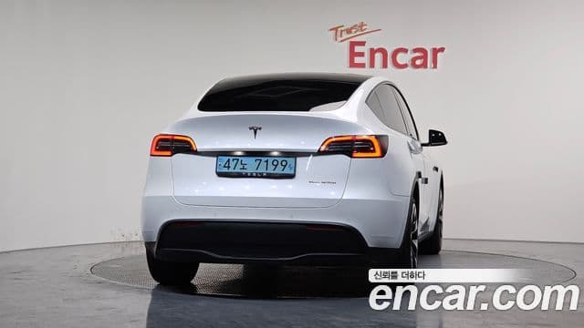 Tesla модель Y Long Range AWD, 2021 4