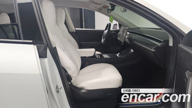 Tesla модель Y Long Range AWD, 2021 12