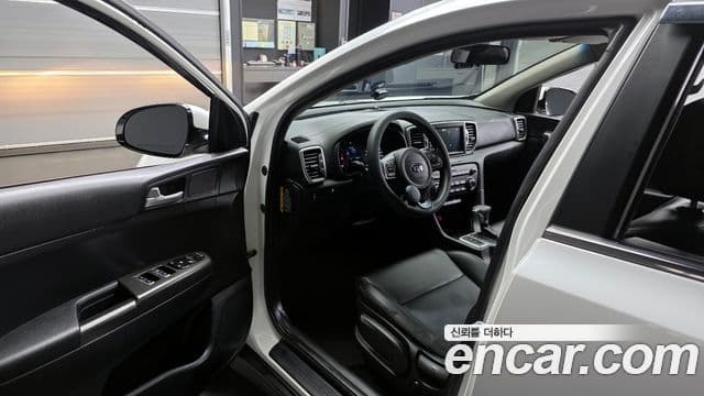 Kia Sportage 4세대 дизель 1.7 2WD Trendy, 2018 10