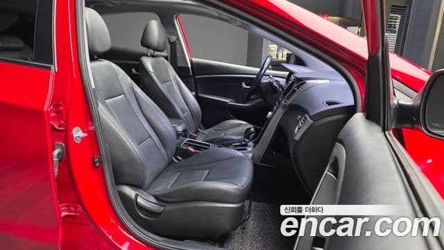 Hyundai i30(новый кузов / новое поколение) 1.6 GDI PYL, 2014 11