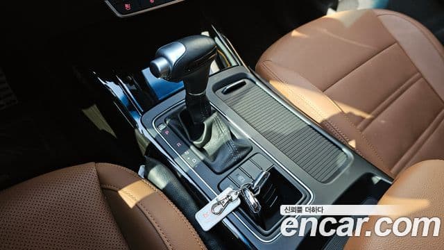 Kia The / новый New Sorento Master, 2020 9