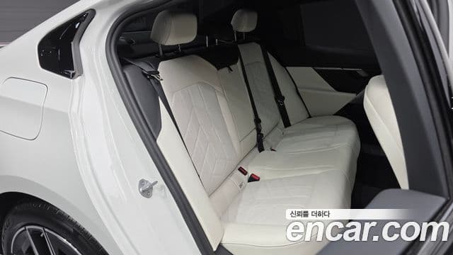 BMW 5시리즈 (G60) 520i M Sport, 2025 12