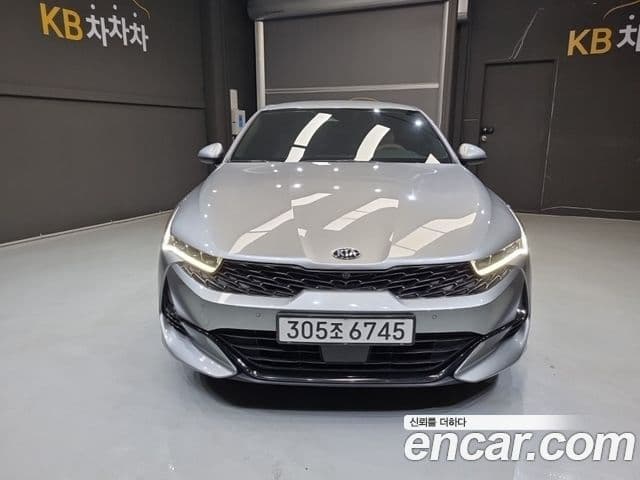 Kia K5 3세대 Signature, 2020 1