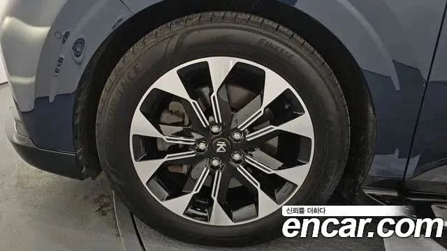 Kia Carnival 4세대 бензин 9인승 High Limousine(компания по спецнадстройкам), 2022 все фото