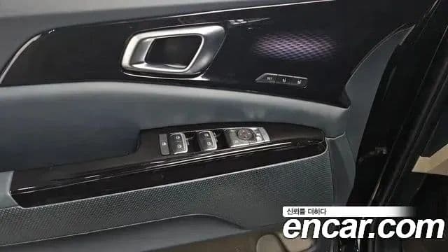 Kia Carnival 4세대 бензин 9인승 High Limousine(компания по спецнадстройкам), 2022 17